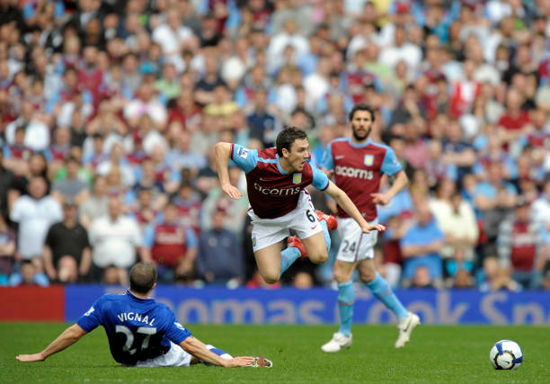 更是在青训 更是在青训