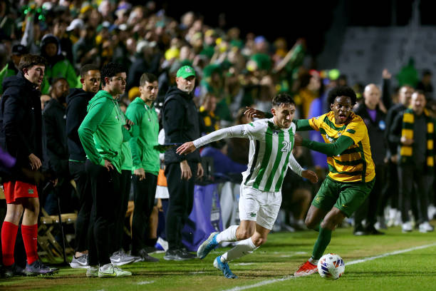 现出色的拦 现出色的拦